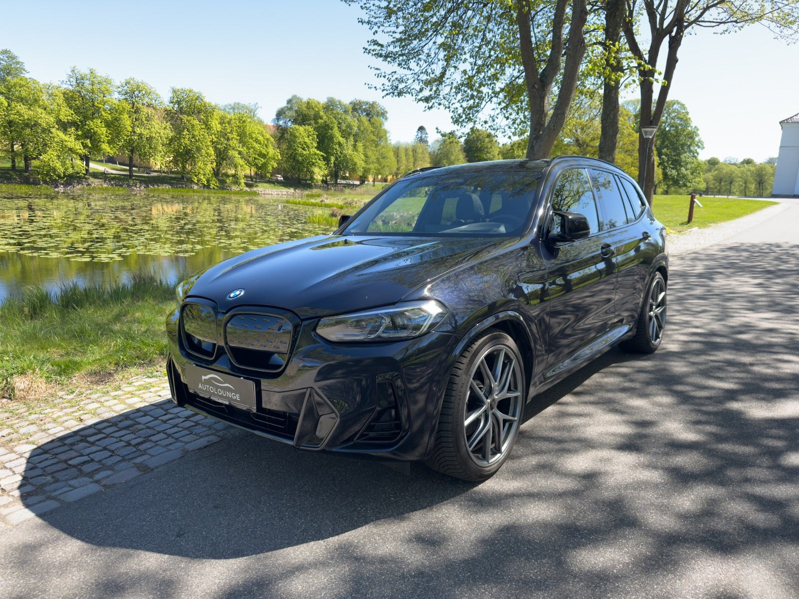 Sort BMW iX3 fra 2022