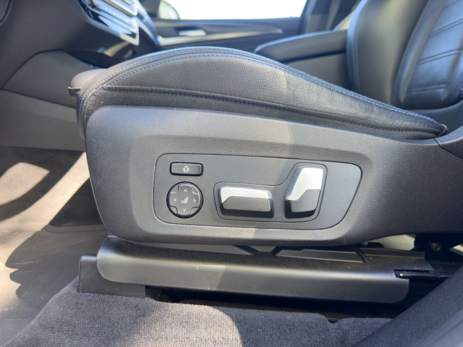 Sort BMW iX3 fra 2022