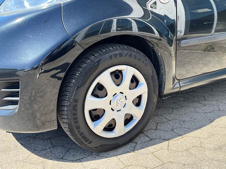 Peugeot 107 1,0 Active