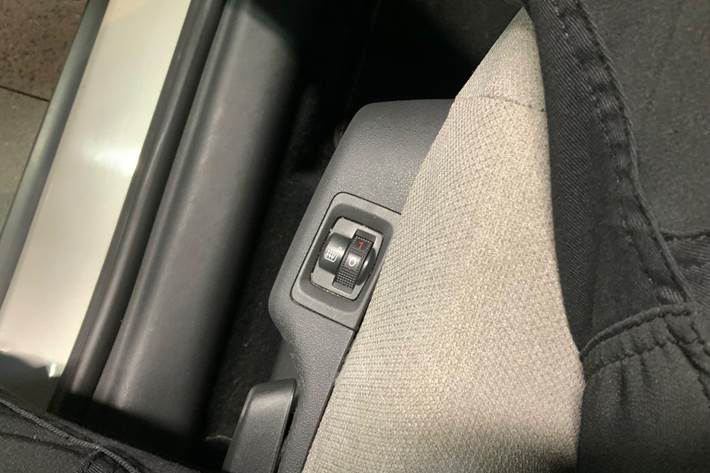 Grå Citroën C3 Aircross fra 2017