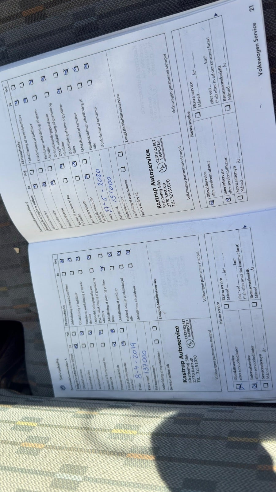 Hvid VW Transporter fra 2010