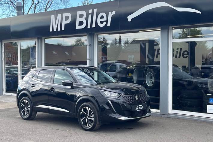 Sort Peugeot 2008 fra 2022
