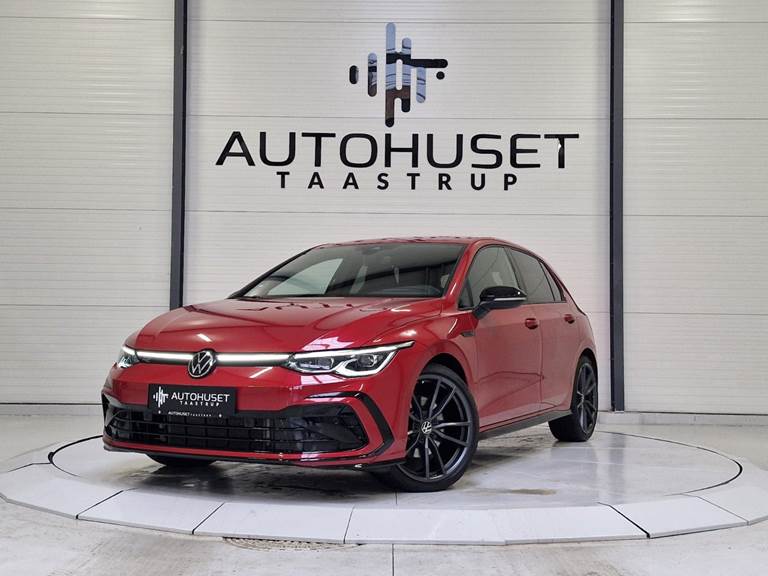 VW Golf VIII 2,0 TSi 190 R-line DSG