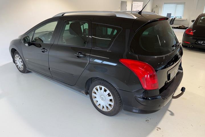 Sort Peugeot 308 fra 2012