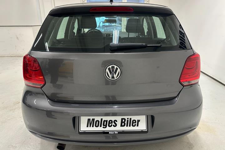 Grå VW Polo fra 2010