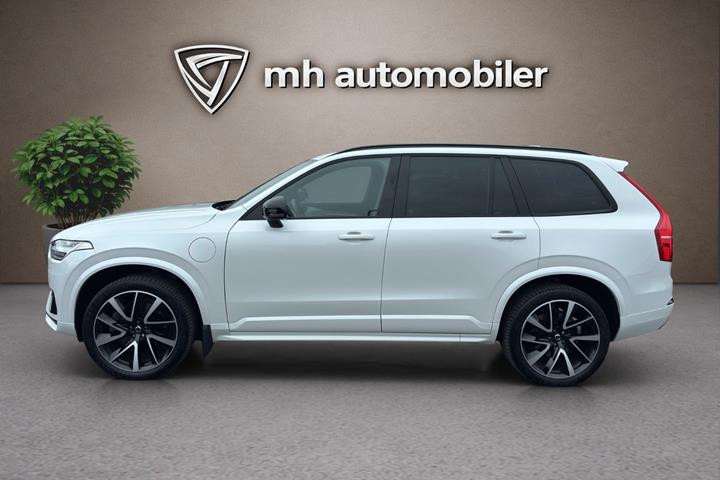Hvid Volvo XC90 fra 2023