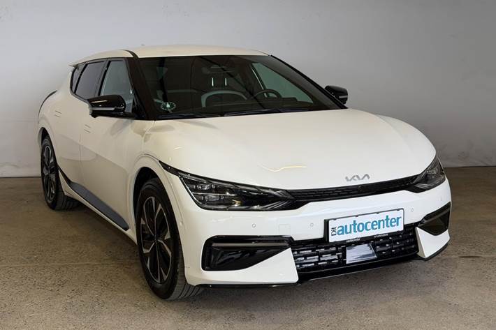Hvid Kia EV6 fra 2022 set udefra