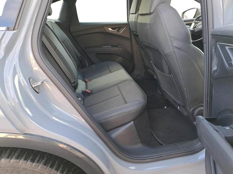 Audi Q4 e-tron 45 S-line Sportback