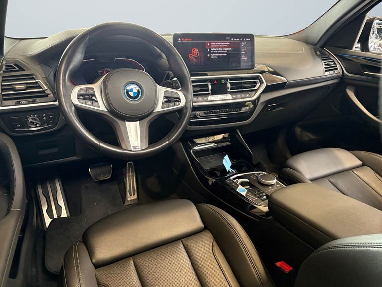 BMW iX3 Charged M-Sport