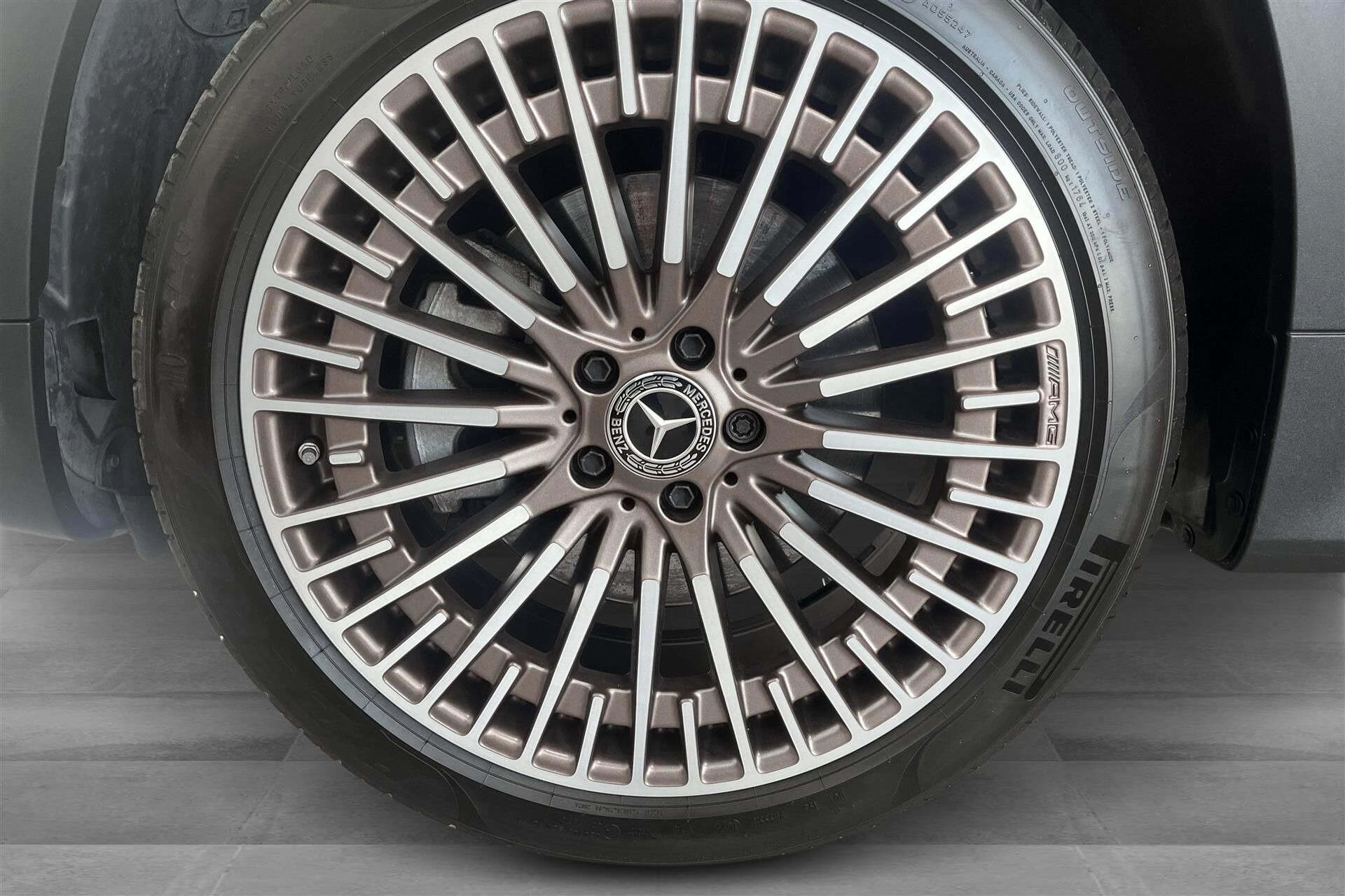 undefined Mercedes EQB 300 fra 2022