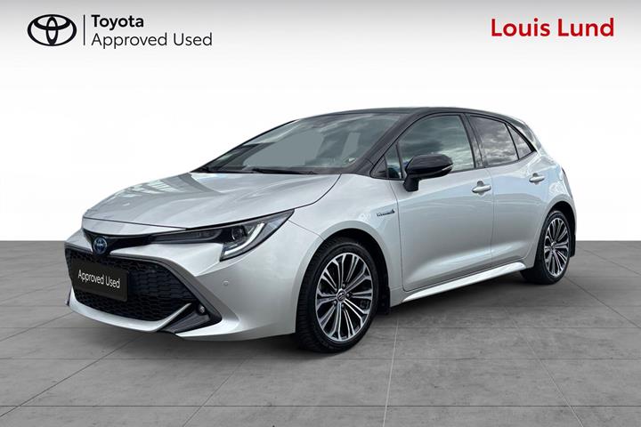 Sølv Toyota Corolla fra 2020 set udefra