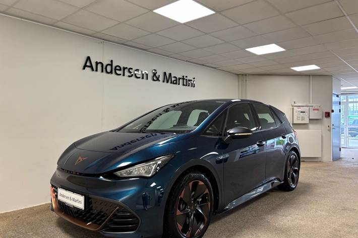 Blå Cupra Born fra 2022