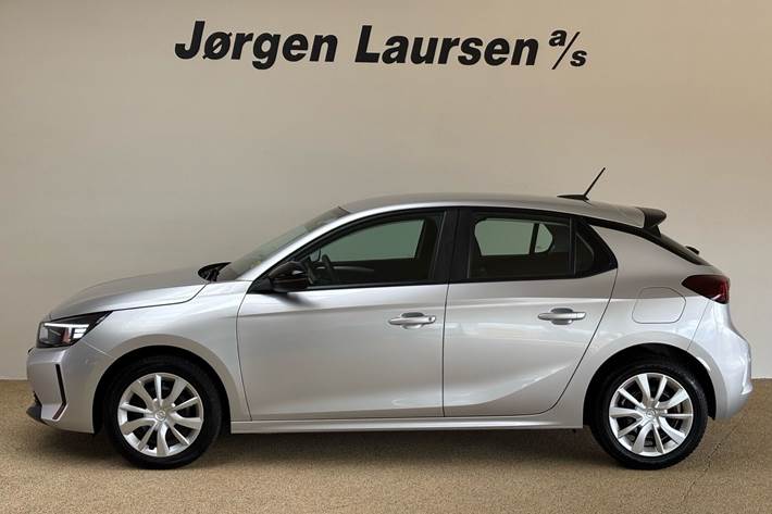 Sølv Opel Corsa fra 2024