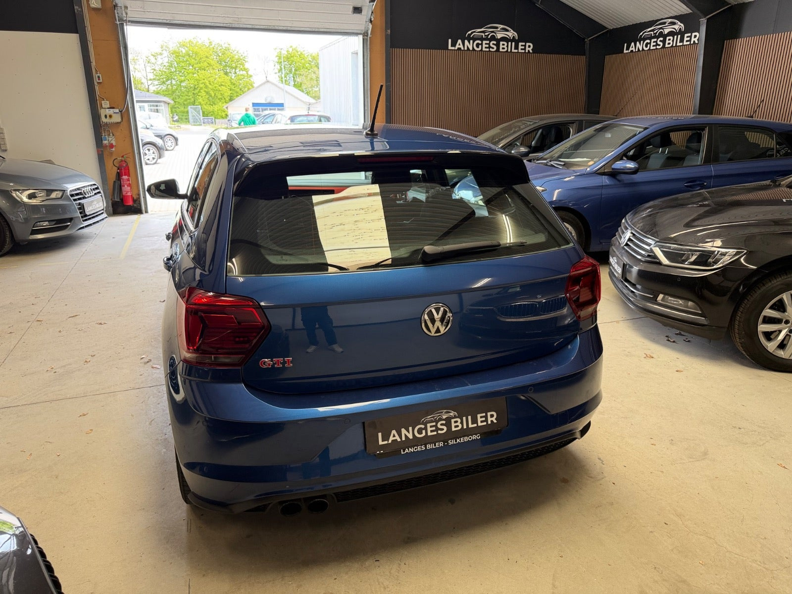 Blå VW Polo fra 2018