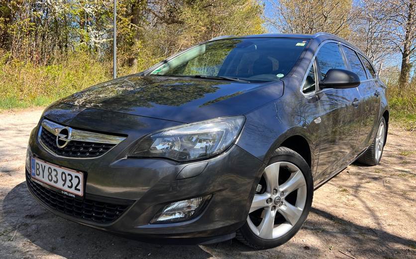 Opel Astra 1,4 T 140 Sport Sports Tourer