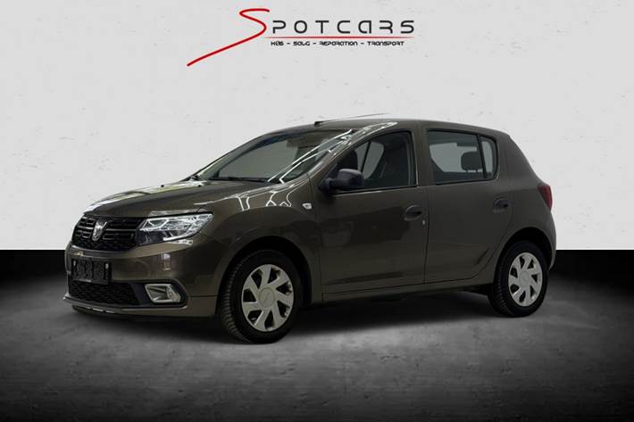 Brun Dacia Sandero fra 2017