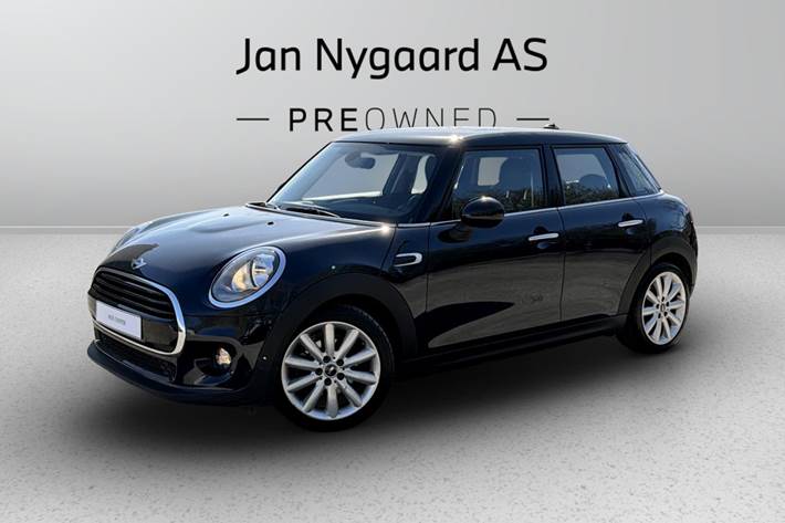 Blå Mini Cooper fra 2018