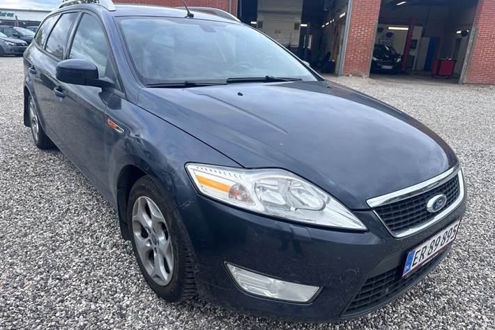 undefined Ford Mondeo fra 2010
