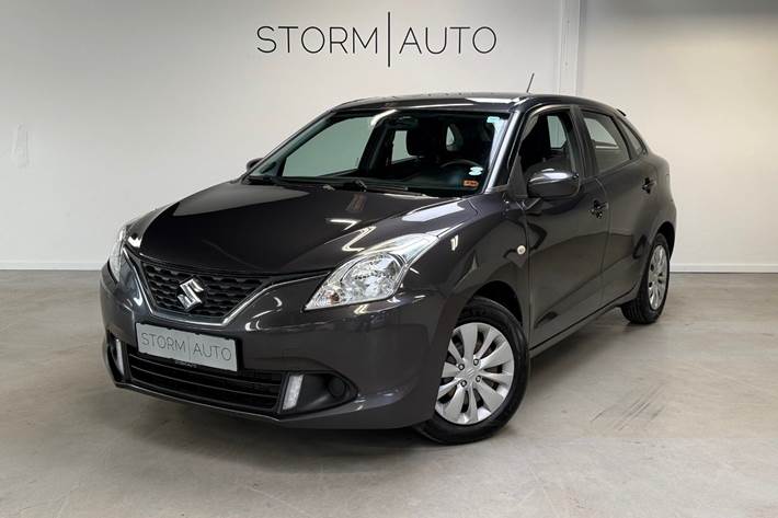 Grå Suzuki Baleno fra 2018
