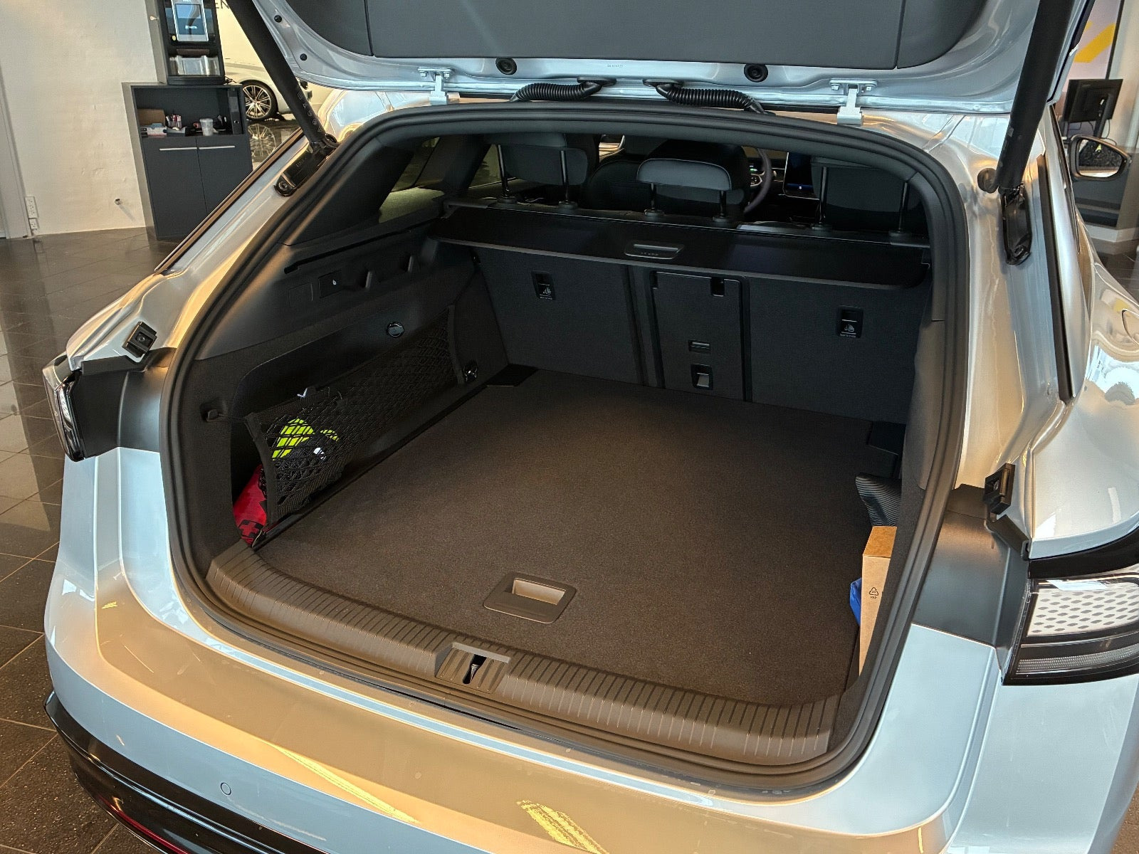 Sølv VW ID.7 fra 2026