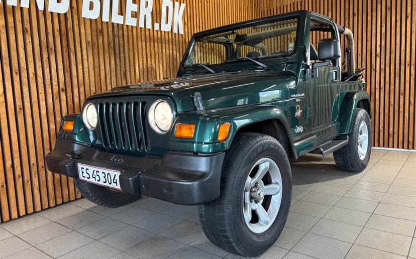 Jeep Wrangler 4,0 Sahara aut.