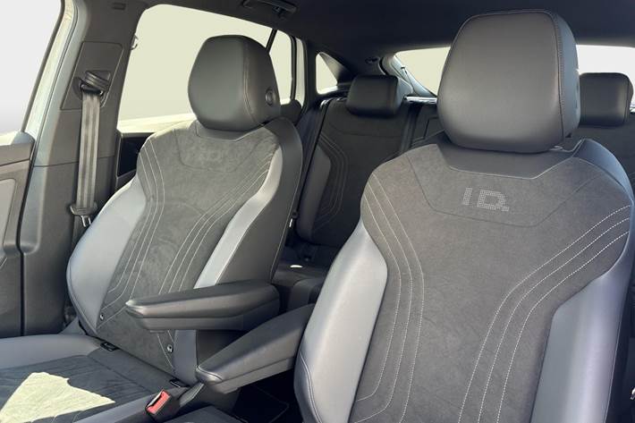 Hvid VW ID.5 fra 2025