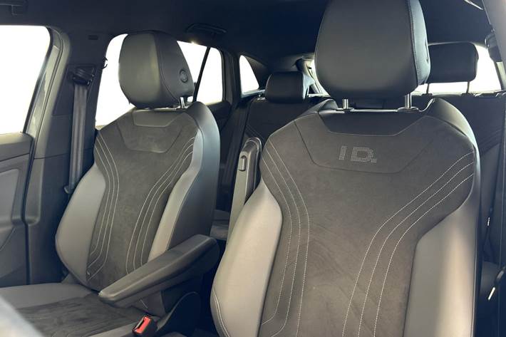 Grå VW ID.4 fra 2023