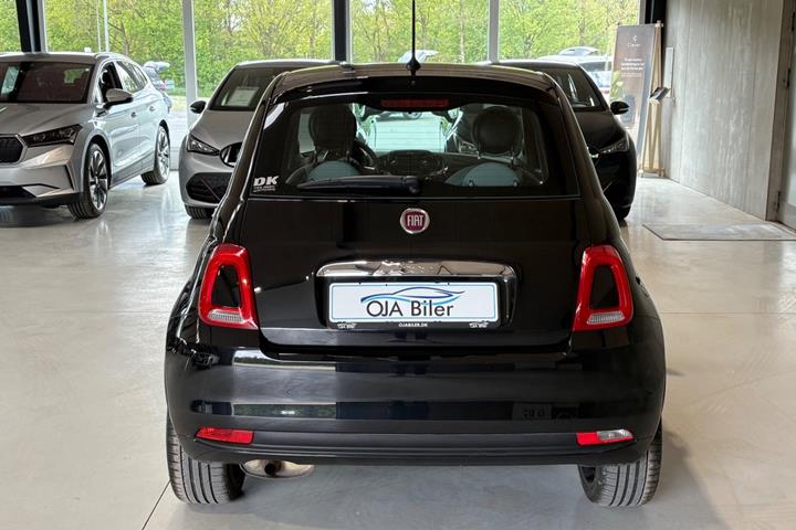 Sort Fiat 500 fra 2020