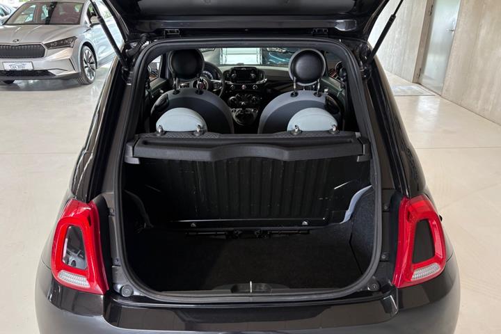 Sort Fiat 500 fra 2020