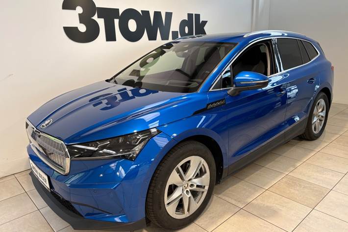 Blå Skoda Enyaq fra 2022
