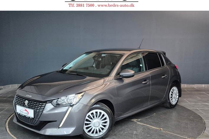 Grå Peugeot 208 fra 2020 set udefra