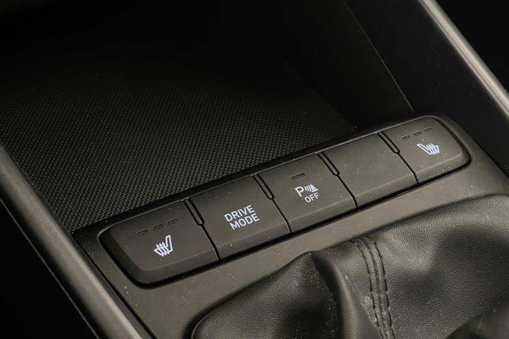 Sort Hyundai i20 fra 2023