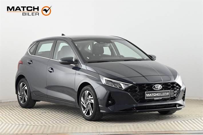 Grå Hyundai i20 fra 2022