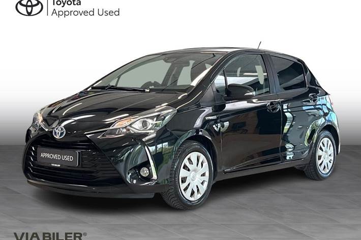 Sort Toyota Yaris fra 2019