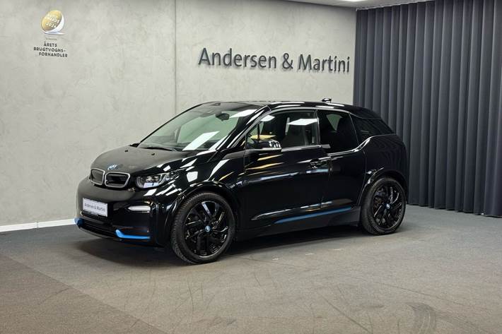 Sort BMW i3 fra 2021