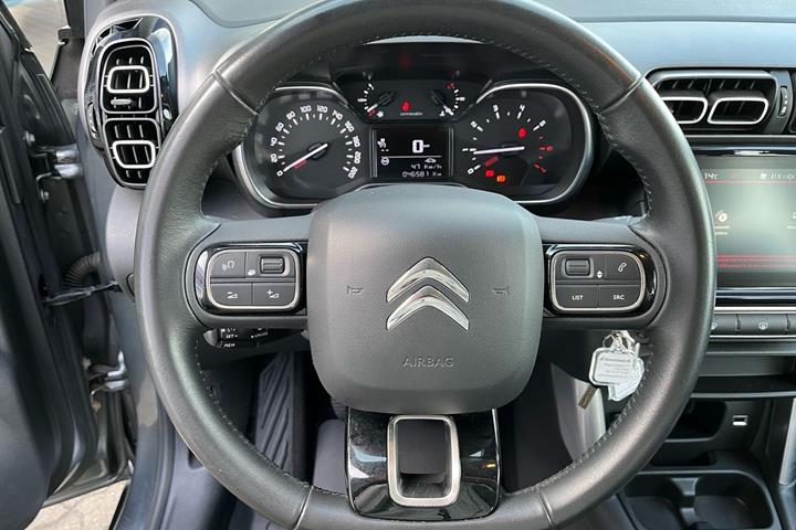 Grå Citroën C3 Aircross fra 2019