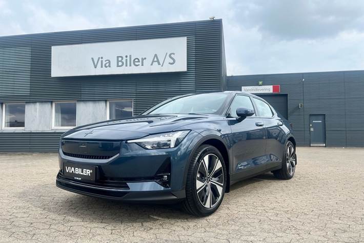 Sort Polestar 2 fra 2024