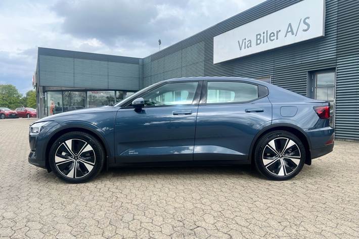 Sort Polestar 2 fra 2024