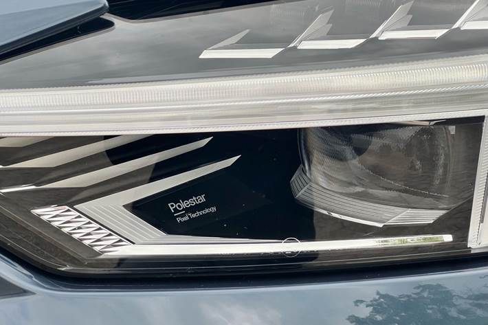 Sort Polestar 2 fra 2024
