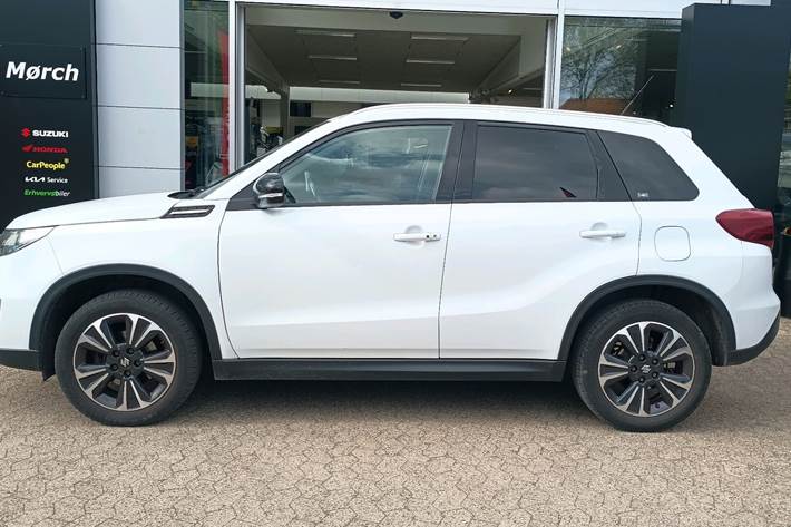 Hvid Suzuki Vitara fra 2020