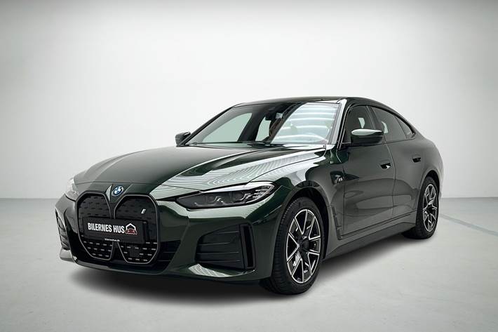 Grøn BMW i4 fra 2023