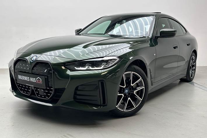 Grøn BMW i4 fra 2023