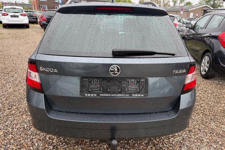Sort Skoda Fabia fra 2018