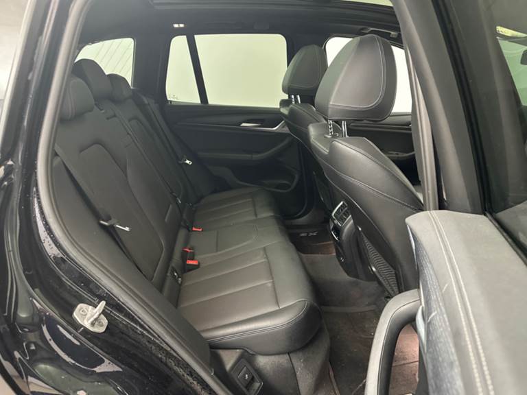 BMW iX3 Charged M-Sport
