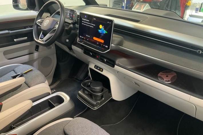 Sølv VW ID.Buzz fra 2025