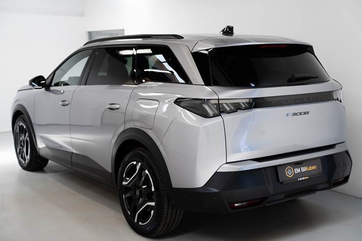 undefined Peugeot e-5008 fra 2025