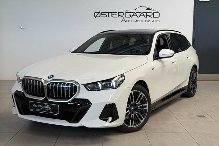 Hvid BMW i5 fra 2025