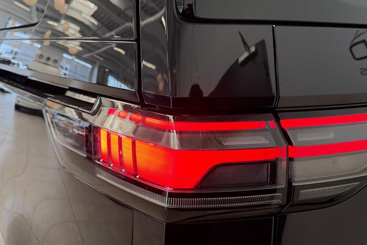 Sort VW ID.Buzz fra 2023