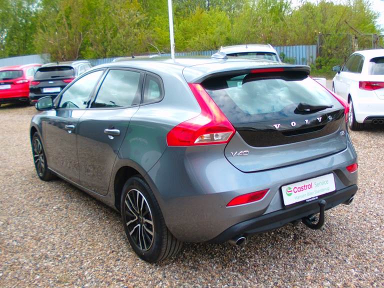 Volvo V40 2,0 D3 150 Momentum aut.