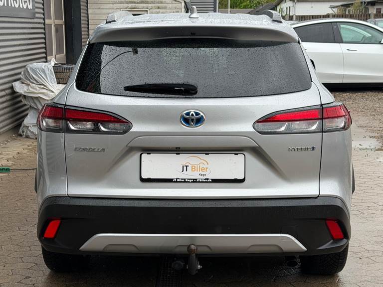 Toyota Corolla Cross 2,0 Hybrid Style CVT